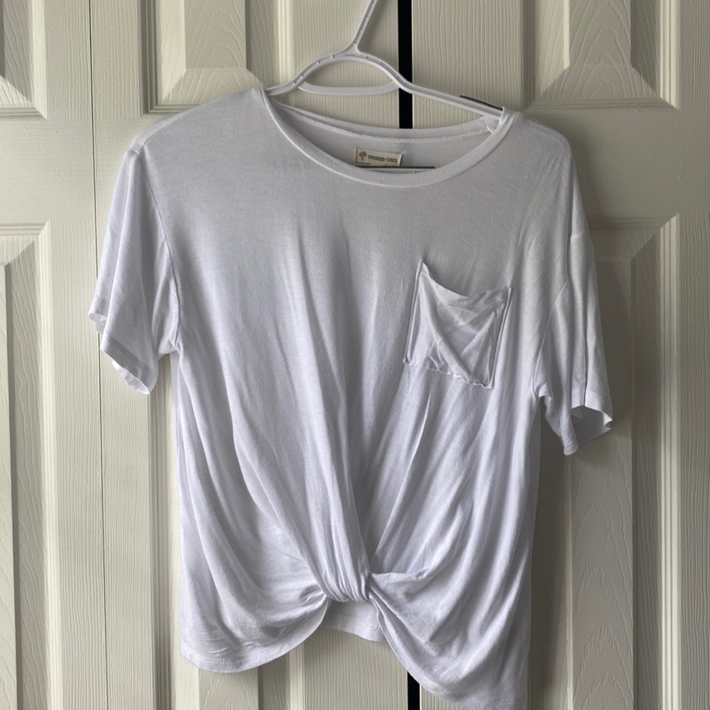 Tucker+Tate white t-shirt